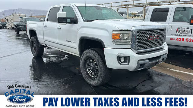 2016 GMC Sierra 2500HD Denali 4WD photo