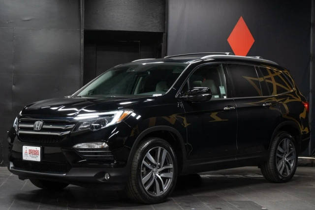 2016 Honda Pilot Elite AWD photo