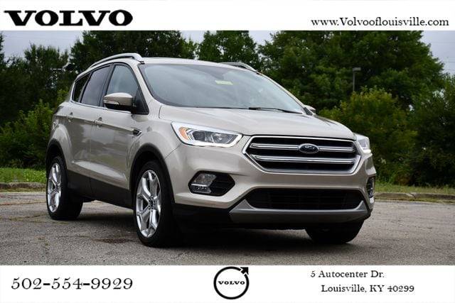 2017 Ford Escape Titanium 4WD photo