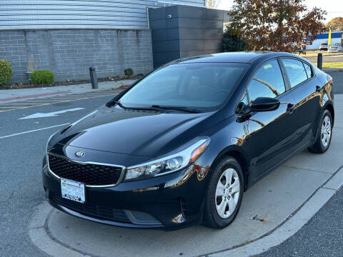 2017 Kia Forte LX FWD photo