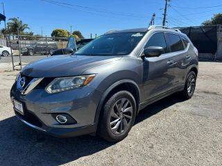 2016 Nissan Rogue SL FWD photo