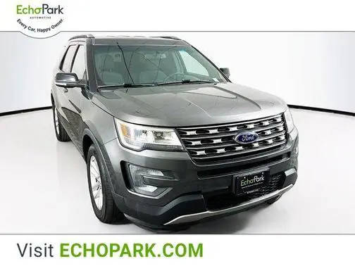 2017 Ford Explorer XLT FWD photo