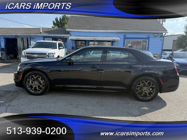 2016 Chrysler 300 300S Alloy Edition AWD photo