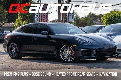 2016 Porsche Panamera GTS AWD photo