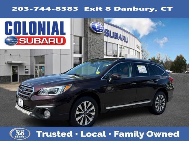2017 Subaru Outback Touring AWD photo