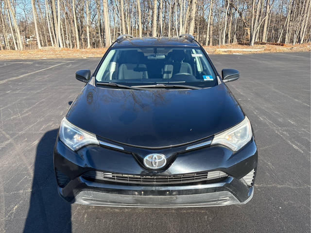 2016 Toyota RAV4 LE AWD photo