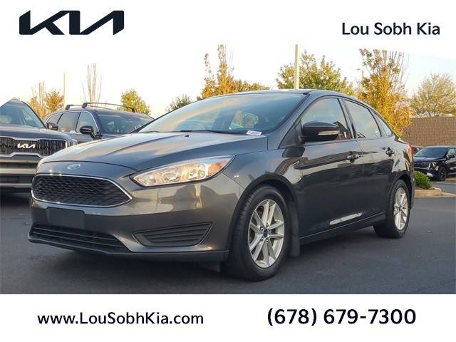 2016 Ford Focus SE FWD photo