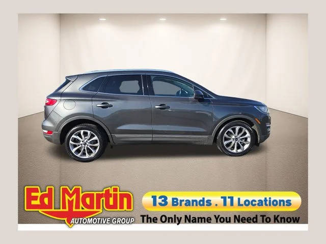 2017 Lincoln MKC Select FWD photo