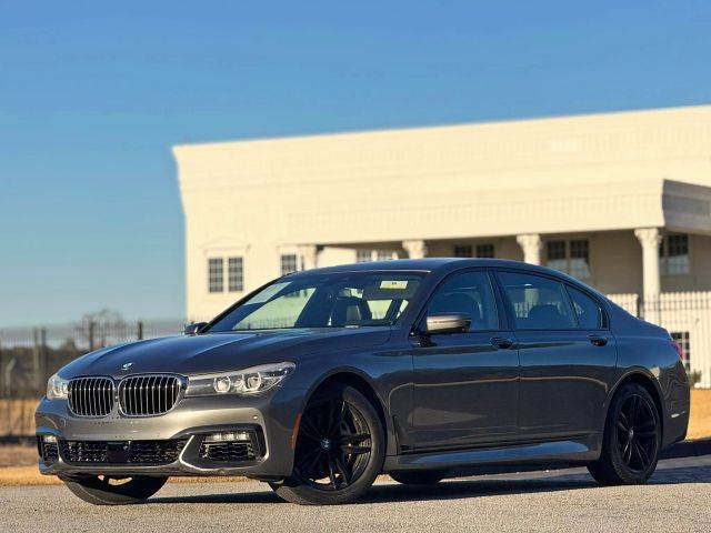 2017 BMW 7 Series 740i RWD photo