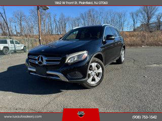 2017 Mercedes-Benz GLC-Class GLC 300 AWD photo