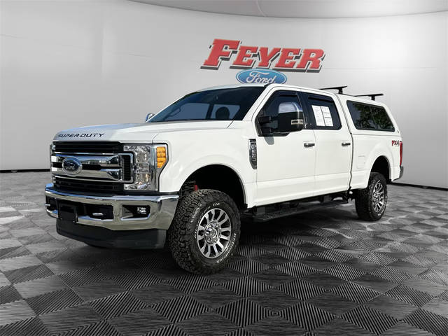 2017 Ford F-250 Super Duty XLT 4WD photo