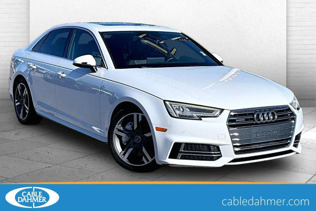 2017 Audi A4 Premium Plus AWD photo