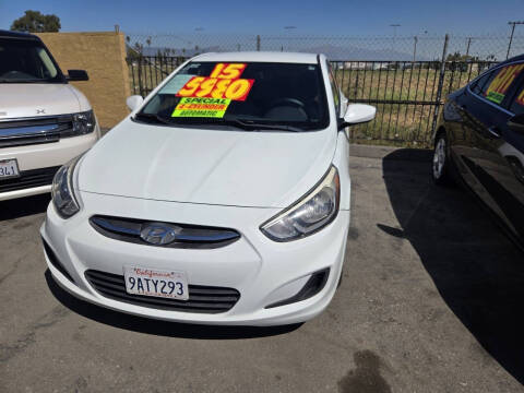 2015 Hyundai Accent GLS FWD photo