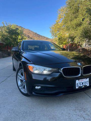 2016 BMW 3 Series 320i RWD photo