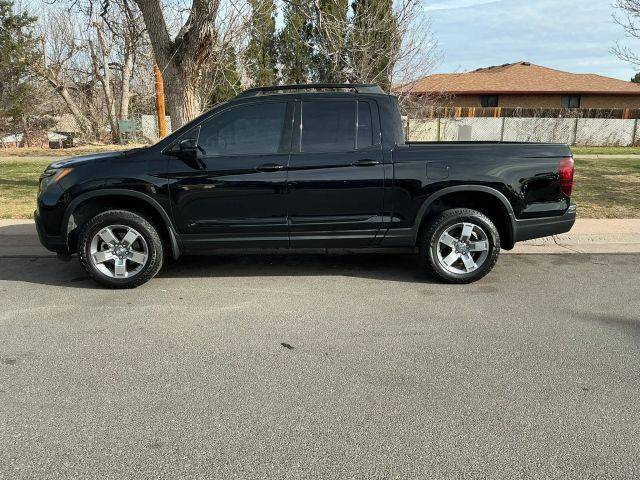 2017 Honda Ridgeline Black Edition AWD photo