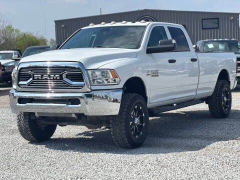2017 Ram 2500 Tradesman 4WD photo