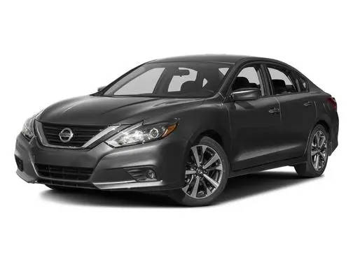 2016 Nissan Altima 2.5 SR FWD photo