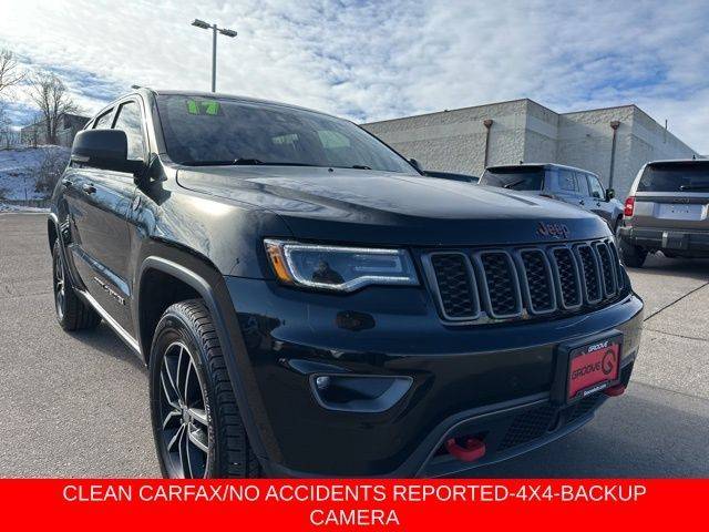 2017 Jeep Grand Cherokee Trailhawk 4WD photo