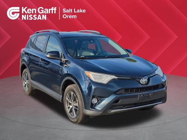 2017 Toyota RAV4 XLE AWD photo