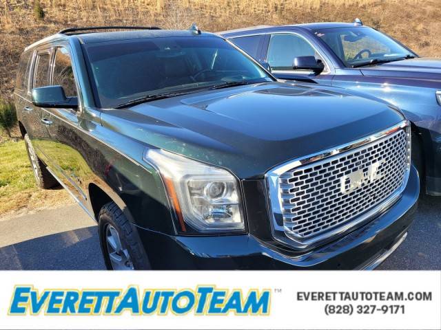 2016 GMC Yukon XL Denali 4WD photo