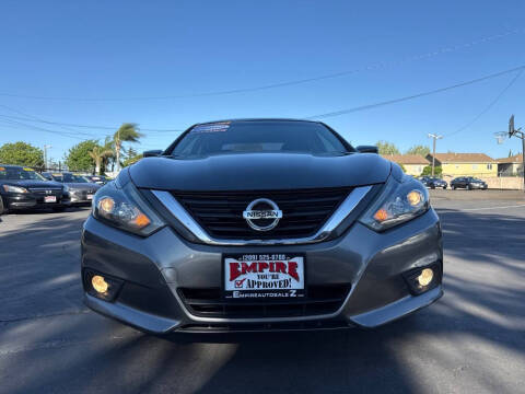 2016 Nissan Altima 2.5 SR FWD photo