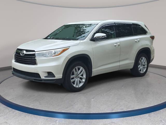 2016 Toyota Highlander LE FWD photo