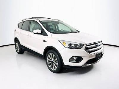 2017 Ford Escape Titanium 4WD photo