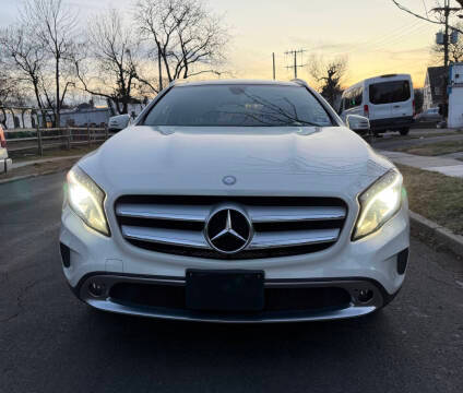 2017 Mercedes-Benz GLA-Class GLA 250 AWD photo