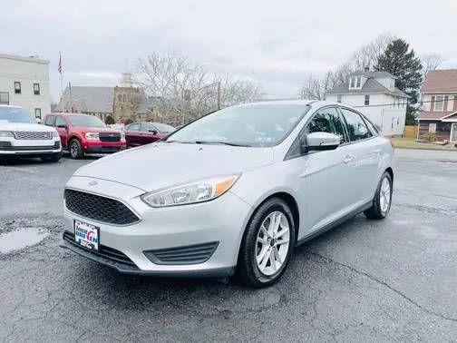 2015 Ford Focus SE FWD photo