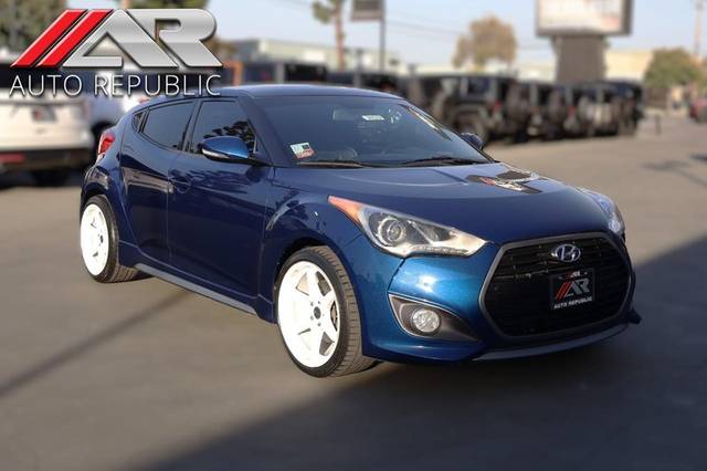 2016 Hyundai Veloster Turbo FWD photo