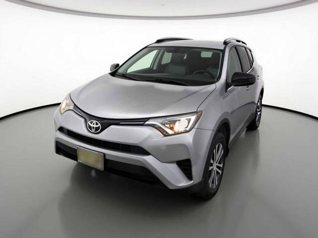 2016 Toyota RAV4 LE AWD photo