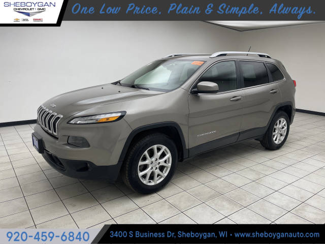 2017 Jeep Cherokee Latitude 4WD photo
