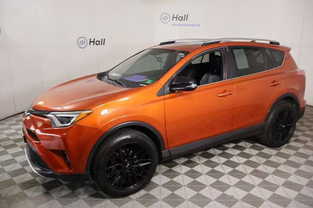 2016 Toyota RAV4 SE AWD photo