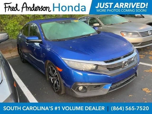 2016 Honda Civic Touring FWD photo