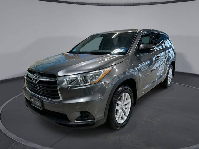 2016 Toyota Highlander LE AWD photo
