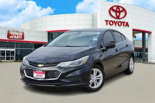 2017 Chevrolet Cruze LT FWD photo