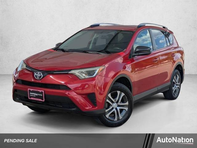 2016 Toyota RAV4 LE FWD photo