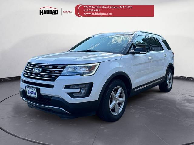 2017 Ford Explorer XLT 4WD photo