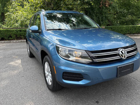 2017 Volkswagen Tiguan S AWD photo