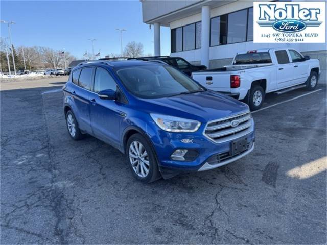 2017 Ford Escape Titanium 4WD photo