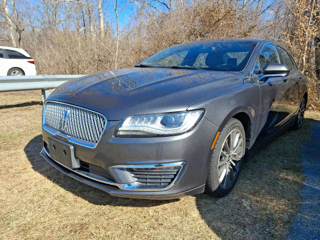 2017 Lincoln MKZ Premiere AWD photo