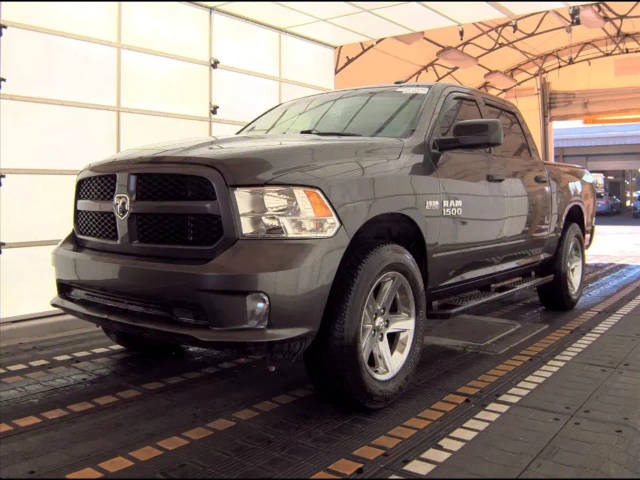 2017 Ram 1500 Express 4WD photo