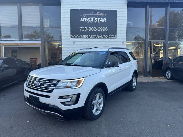 2017 Ford Explorer XLT 4WD photo