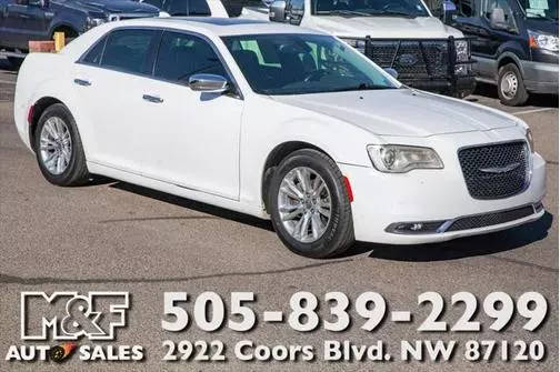 2016 Chrysler 300 300C RWD photo