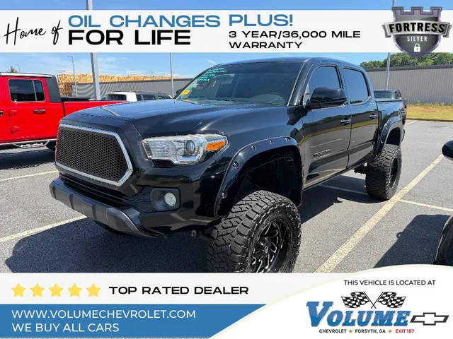 2017 Toyota Tacoma SR5 4WD photo
