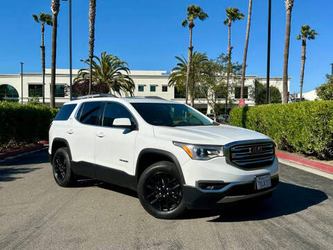 2017 GMC Acadia SLT FWD photo