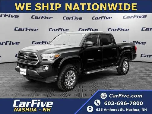 2017 Toyota Tacoma SR5 4WD photo