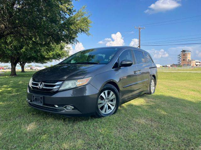 2016 Honda Odyssey SE FWD photo
