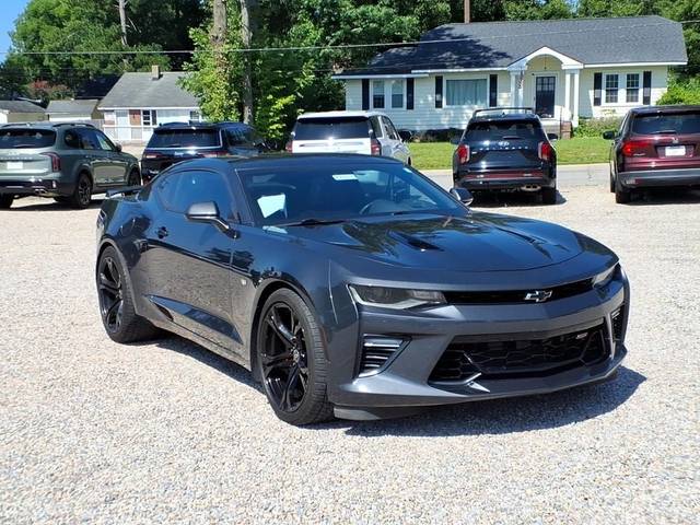 2017 Chevrolet Camaro 2SS RWD photo