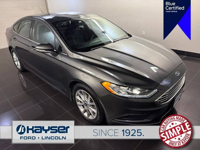 2017 Ford Fusion SE FWD photo